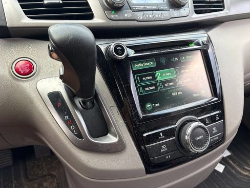 Used 2016 Honda Odyssey EX-L image 26