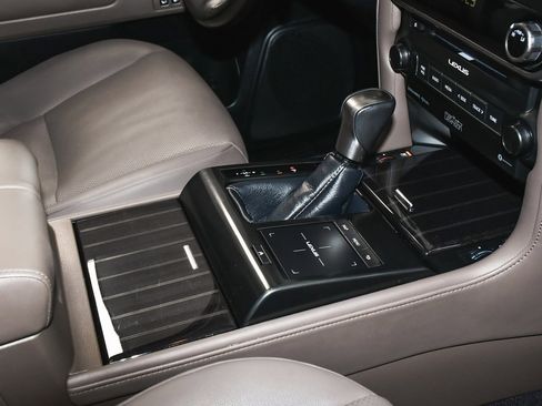 Used 2023 Lexus GX 460 Premium image 66