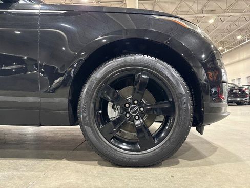 Used 2018 Land Rover Range Rover Velar S image 20