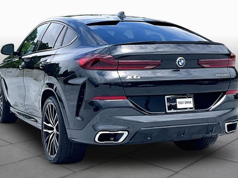 Used 2022 BMW X6 xDrive40i w/ Executive Package AWD/4WD image 12