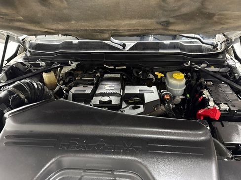 Used 2021 RAM 3500 Tradesman image 32