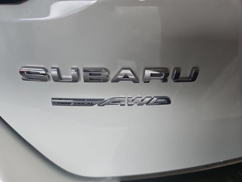 Certified 2025 Subaru Outback Limited AWD/4WD image 23