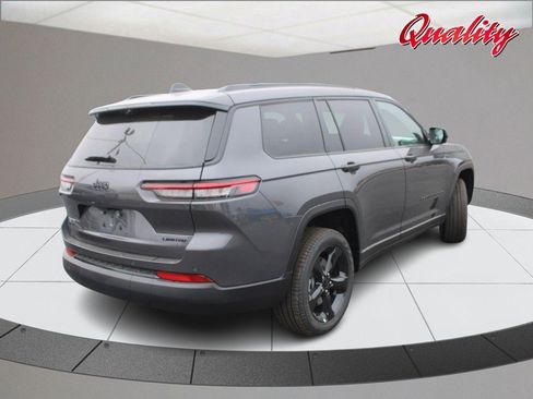 New 2025 Jeep Grand Cherokee L Limited w/ Luxury Tech Group II AWD/4WD image 3