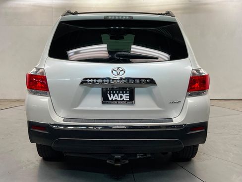 Used 2013 Toyota Highlander Limited AWD/4WD image 5