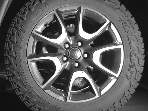 Used 2025 Jeep Compass Trailhawk AWD/4WD image 14