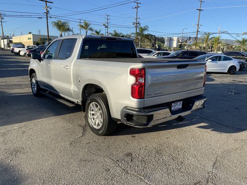 Used 2021 Chevrolet Silverado 1500 LT image 11
