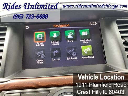 Used 2017 Nissan Pathfinder Platinum w/ Family Entertainment Package AWD/4WD image 33