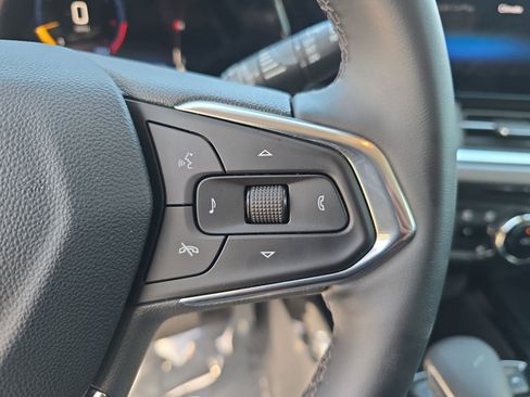 Used 2025 Chevrolet Trax ACTIV w/ Driver Confidence Package image 19