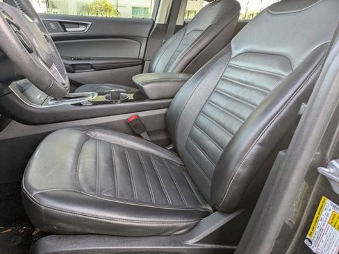 Used 2016 Ford Edge SEL w/ Equipment Group 201A FWD image 12