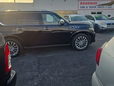 Used 2015 INFINITI QX80 4WD w/ Deluxe Technology Package image 5