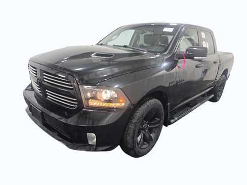 Used 2017 RAM 1500 Sport w/ Black Ram 1500 Sport Group AWD/4WD image 3