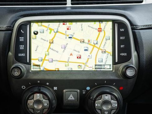 Used 2015 Chevrolet Camaro SS w/ SS Performance Package image 16