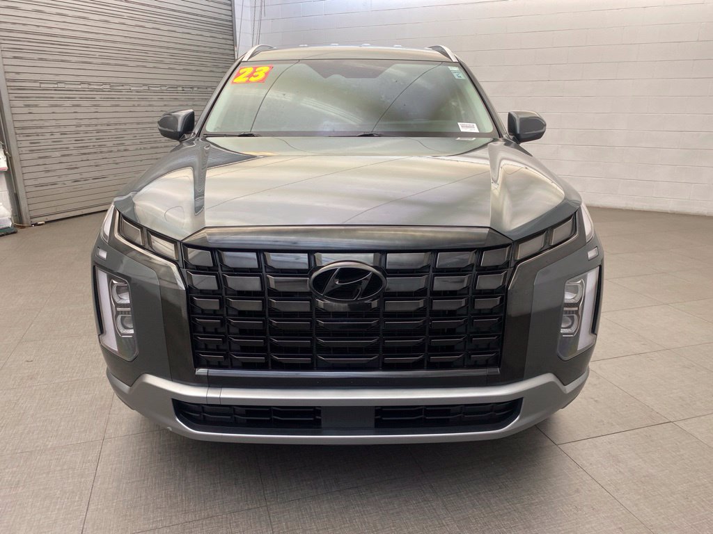 Used 2023 Hyundai Palisade SEL w/ Cargo Package FWD image 3