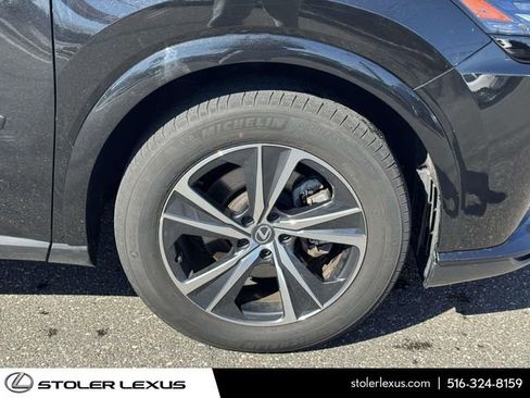 Used 2024 Lexus RX 350 Premium w/ Accessory Package (P2) image 10