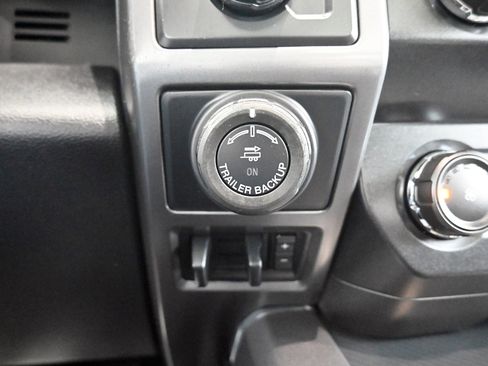 Used 2020 Ford F150 XLT w/ Equipment Group 302A Luxury image 12