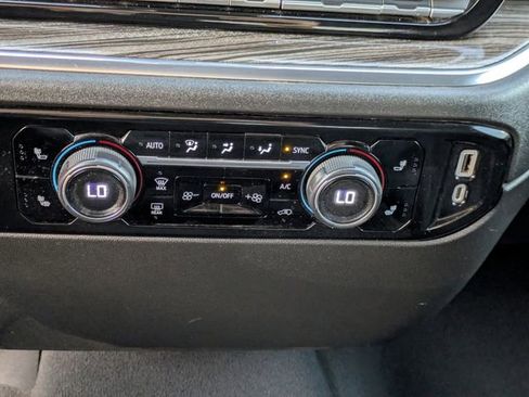 Used 2023 Chevrolet Silverado 1500 RST image 15