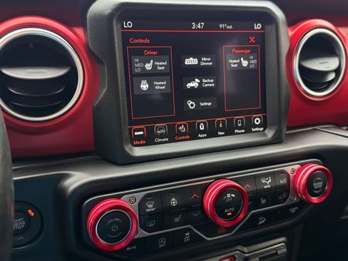 Used 2021 Jeep Wrangler Unlimited Rubicon AWD/4WD image 59