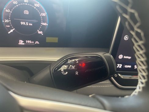 New 2026 Volkswagen Tiguan SE AWD/4WD image 22