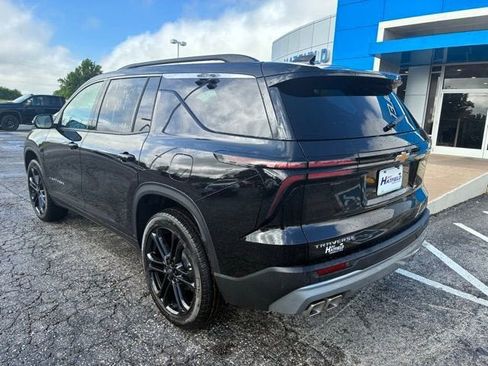 New 2026 Chevrolet Traverse LT FWD image 8
