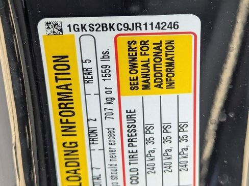 Used 2018 GMC Yukon SLT w/ Premium Edition image 44