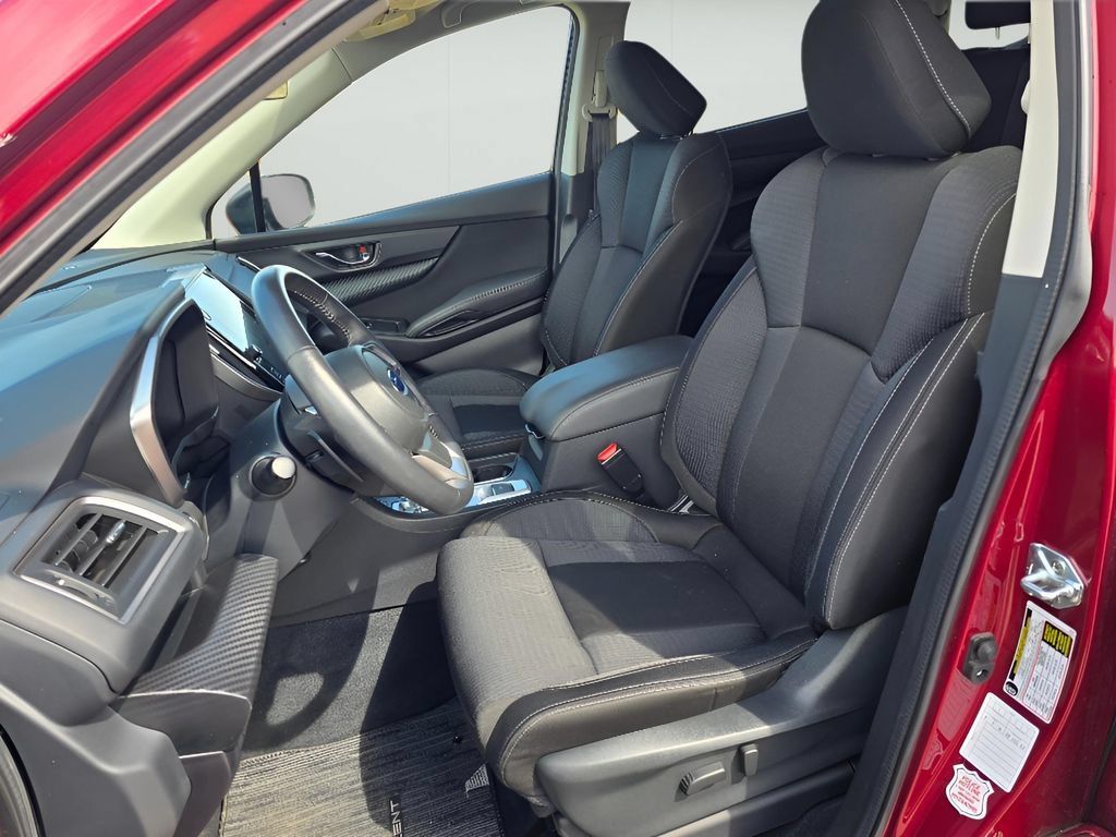 Used 2025 Subaru Ascent Premium AWD/4WD image 25