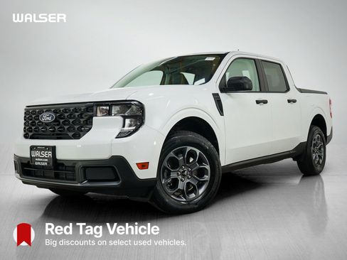 Used 2025 Ford Maverick XLT w/ Equipment Group 302A AWD/4WD image 1