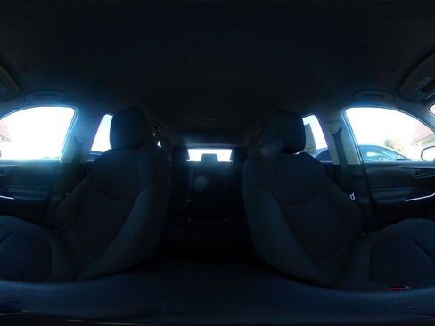 Used 2025 Toyota RAV4 LE image 41