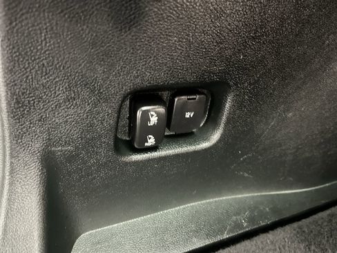 Used 2023 Ford Edge SEL w/ Convenience Package image 30