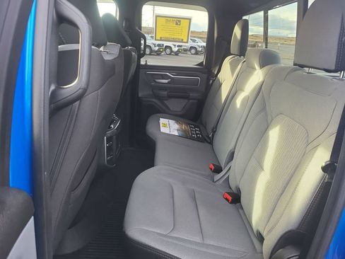Used 2022 RAM 1500 Big Horn AWD/4WD image 33