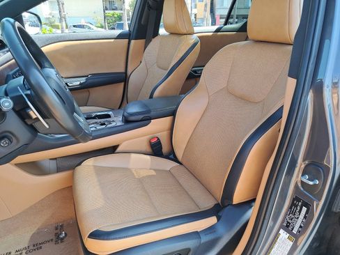 Used 2023 Lexus RZ 450e Premium w/ Technology Package AWD/4WD image 16