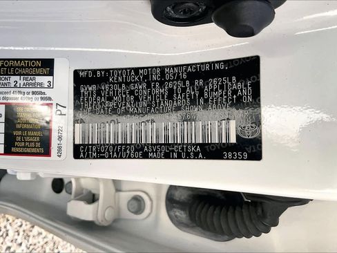 Used 2016 Toyota Camry SE image 34