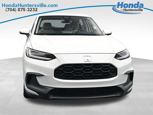Used 2024 Honda HR-V LX image 7