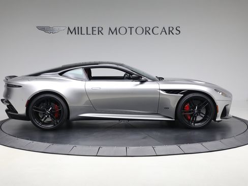 Used 2023 Aston Martin DBS Coupe image 9