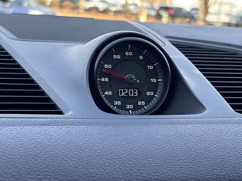 Used 2021 Porsche Cayenne Base image 31