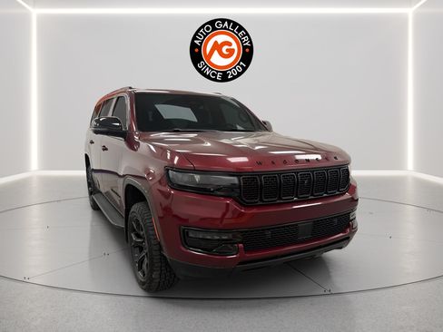 Used 2023 Jeep Wagoneer Series II w/ Convenience Group I AWD/4WD image 1