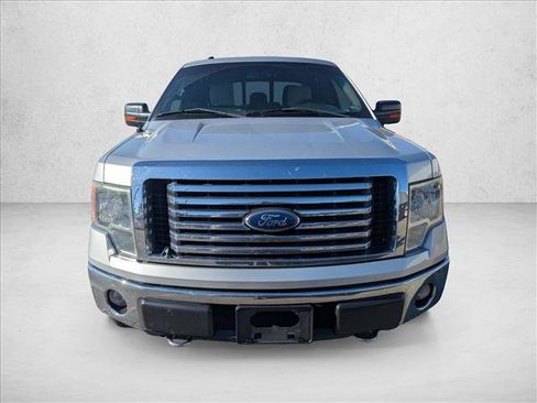 Used 2011 Ford F150 XLT w/ XLT Chrome Pkg AWD/4WD image 2