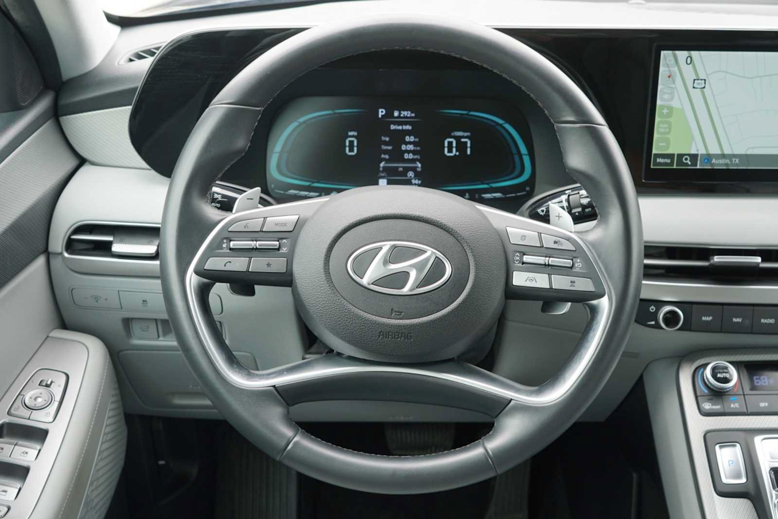 Used 2025 Hyundai Palisade SEL FWD image 21