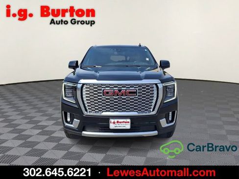 Used 2022 GMC Yukon Denali AWD/4WD image 2