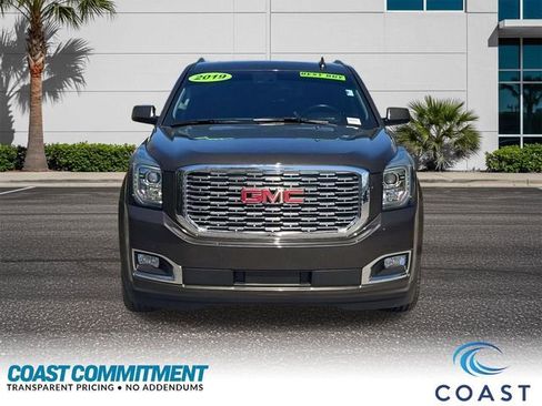 Used 2019 GMC Yukon XL Denali w/ Denali Ultimate Package image 2