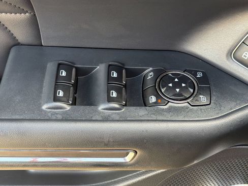 Used 2023 Ford Expedition Platinum RWD image 13