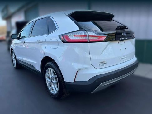 Used 2022 Ford Edge SEL image 6