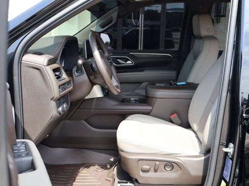 Used 2022 Chevrolet Tahoe Z71 AWD/4WD image 9
