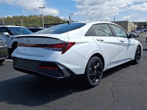 New 2026 Hyundai Elantra Sport FWD image 4