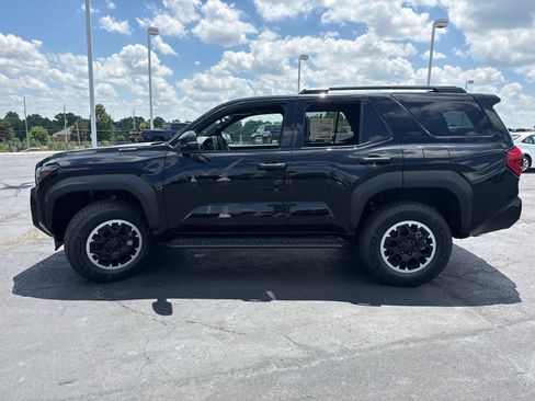 Used 2026 Toyota 4Runner TRD Off-Road Premium AWD/4WD image 5