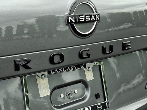 New 2026 Nissan Rogue Dark Armor AWD/4WD image 5