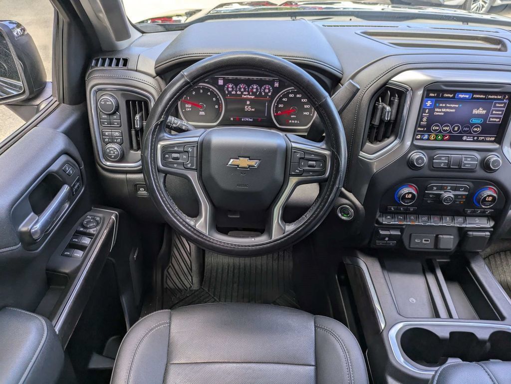 Used 2021 Chevrolet Silverado 1500 LTZ w/ LTZ Premium Package AWD/4WD image 16