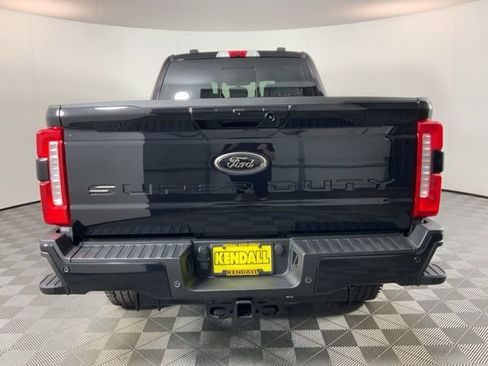 New 2025 Ford F250 XLT w/ Black Appearance Package AWD/4WD image 5