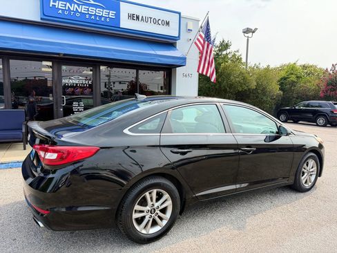 Used 2017 Hyundai Sonata SE FWD image 26
