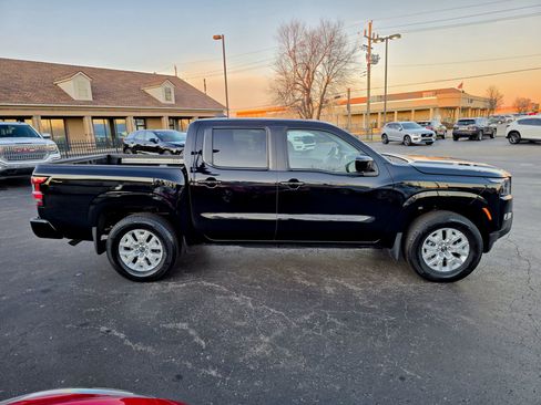 Used 2023 Nissan Frontier SV w/ SV Convenience Package image 27