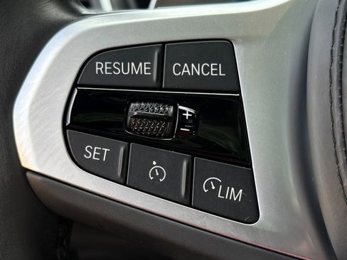 Used 2025 BMW X4 xDrive30i w/ Premium Package AWD/4WD image 35